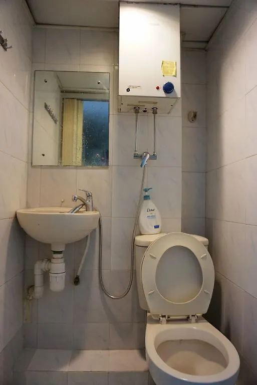Loi Loi Guest House Hong Kong China