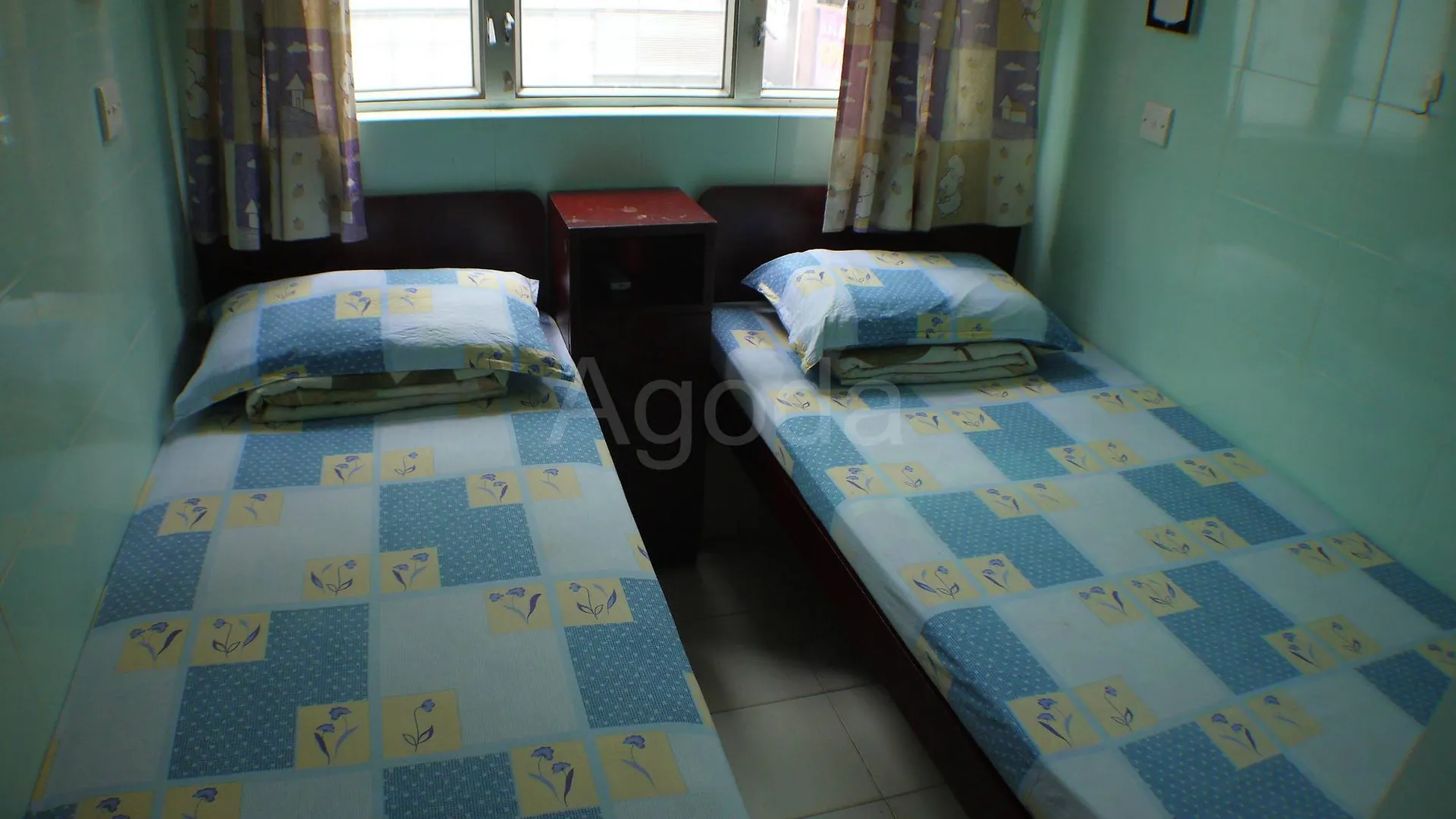 Loi Loi Guest House Hong Kong